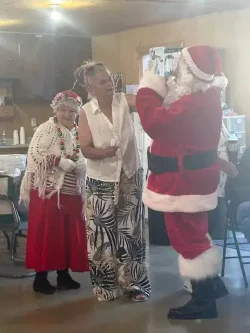 santa-and-helpers